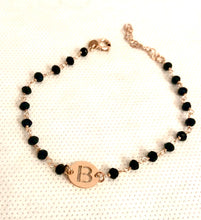 Bracciale in argento rosè con cristalli e lettera alfabeto