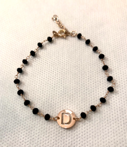 Bracciale in argento rosè con cristalli e lettera alfabeto
